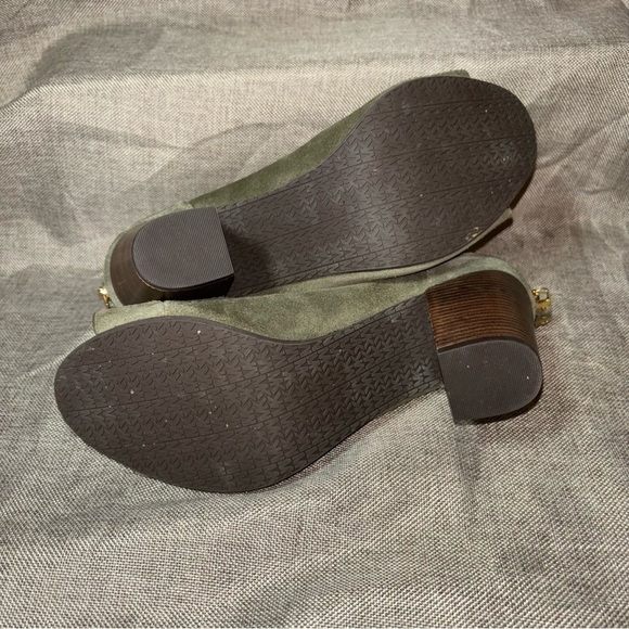 Michael Kors ELISE Mid Suede Cutout Lace-Up Booties Size 7.5 - Picture 5 of 12